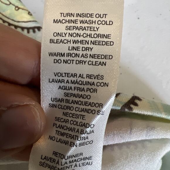 Chico's 2 chicos large Cream Mandala Angled Alyssa Ruched Sleeve Shirt bohemian - Picture 9 of 12